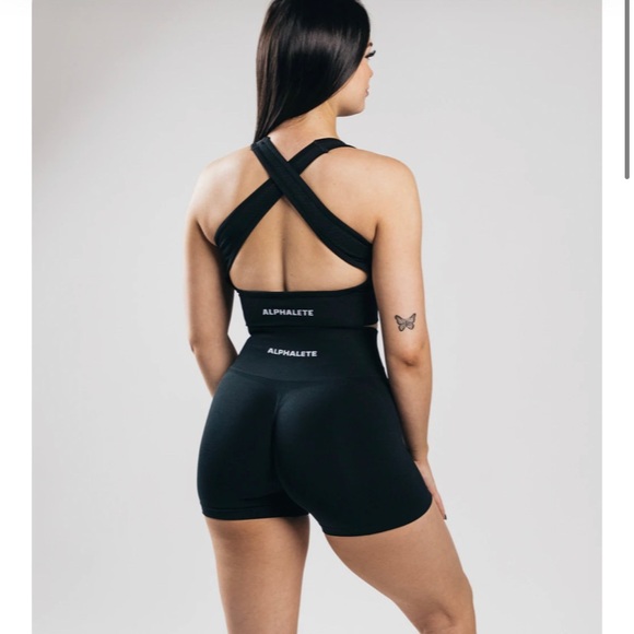 Vault Bra - Picture 3 of 4